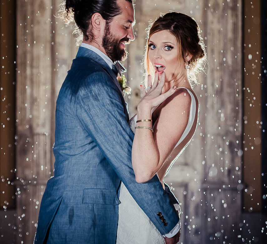 bride and groom in Costa Rica